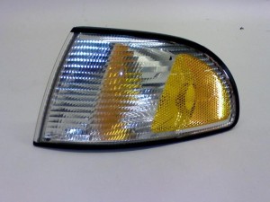 NOWA ORYGINALNA CZĘŚĆ AUDI TRADITION 8D0953049B
