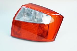 NOWA ORYGINALNA CZĘŚĆ AUDI TRADITION 8E5945218