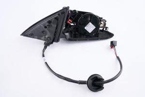NOWA ORYGINALNA CZĘŚĆ AUDI TRADITION 4F1858532J01C