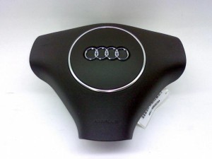 NOWA ORYGINALNA CZĘŚĆ AUDI TRADITION 8E0880201T16E