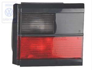 LAMPA TYLNA CZARNA BLACK PRAWA WEWN VW PASSAT B3