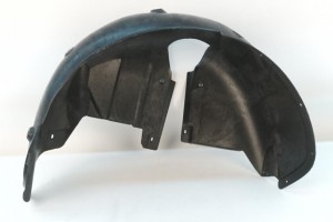 OBUDOWA KOŁA 8N0810171