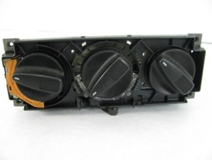 REGULACJA POWIETRZA OGRZEWANIA PANEL VW GOLF MK3 VENTO