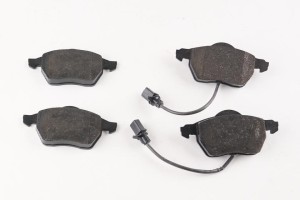 4B0698151AF
