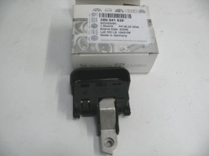 3B0941828