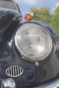 113853641A