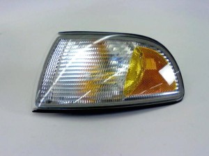 ORYGINALNY OBRYS KIERUNKOWSKAZ LEWY USA AUDI A8 D2