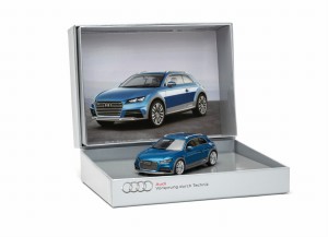 MODEL Audi allrod Shooting Brake Concept 1:43 250SZT